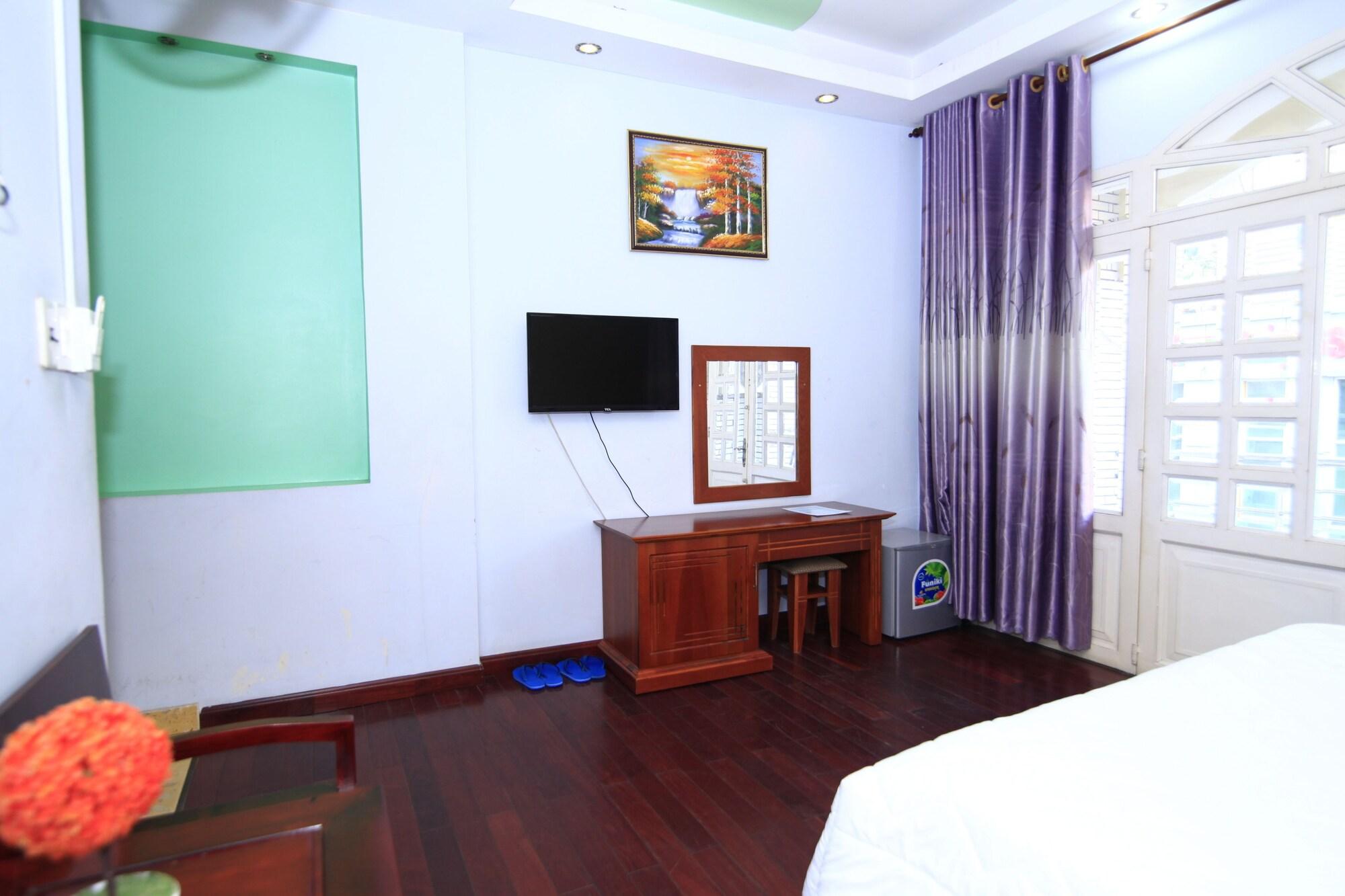 Khách sạn Truong Giang