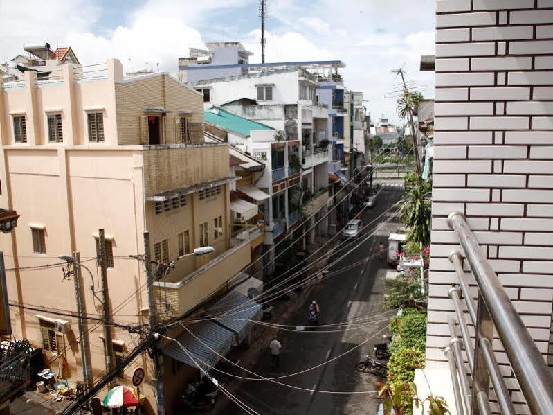 Truong Giang Khách sạn *